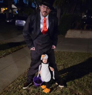 Joshua Ovenshire Instagram - I'm sorry. But my family costume is the best family costume. Mainly because my wife went all out on hers and stayed in character the whole time