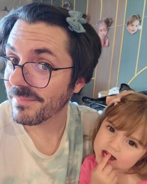 Joshua Ovenshire Instagram - I love being a #girldad
