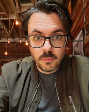 Joshua Ovenshire Instagram - Selfies at 37 be like....
I look like I forgot that my Google assistant was suppose to tell me to take out the trash cans and I missed it.