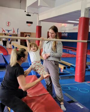 Joshua Ovenshire Instagram - Gwen had her first gymnastics class. She absolutely loved it. Just wanted to share this little cutie