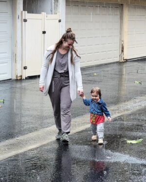 Joshua Ovenshire Instagram - This photo means so much to me.
@thekovenshire and Gwen just experiencing the rain