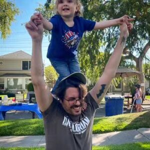Joshua Ovenshire Instagram - This dad is trying so hard. As long as she's smiling, I'm winning #4thofjuly