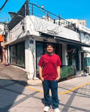Joshua Suherman Instagram - Kalo ditanya apa 5 K-Drama favorit, ini pasti masuk list-ku. Bro udah sampe di depan bro, tolong bukain pintu @bn_sj2013