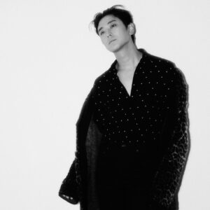 Ju Ji-hoon Instagram - 따라↗️↘️