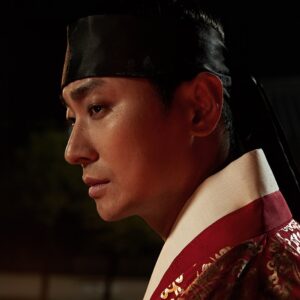 Ju Ji-hoon Instagram - #버거킹 반갑다 곤룡포st.
