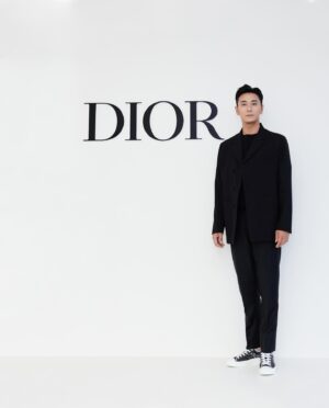 Ju Ji-hoon Instagram - @dior #dior
