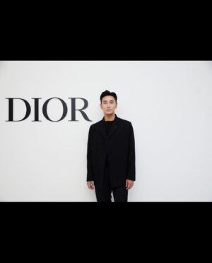 Ju Ji-hoon Instagram - @dior #dior