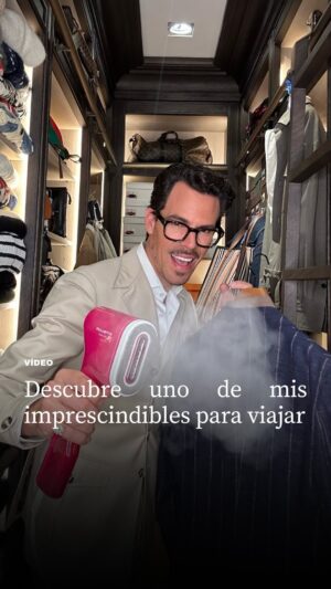 Juan Avellaneda Instagram - Descubre uno de mis imprescindibles para viajar, además de contarte varios trucos para usarlo

#plancha #viaje @rowenta_es #orden #limpieza