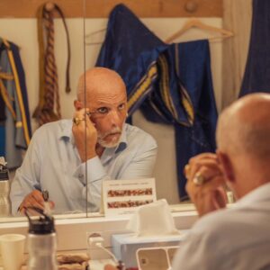 Juan Fernández Instagram - Preparando a Herodes para su cita con Málaga.
@pentacionespectaculos #cultura #espectáculos #actor #actors #actorlife #acting  #theater #teatro #tvseries #tvshow #celebrities #lgtbi #lgtb #lgtbespaña #gayfriendly