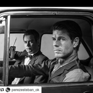Juan Gil Navarro Instagram - Mis talentosos hermanos @perezesteban_ok y @bertolinimariano estrenan "Fratelli" en @microteatroba en Febrero! No se los pierdan!!