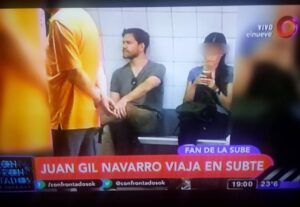 Juan Gil Navarro Instagram - Piedra libre... Gran transporte para ver la realidad en primera persona... Lo recomiendo...