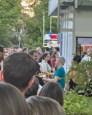 Juan Gómez-Jurado Instagram - Muchísimas gracias a todos los que habéis venido este año a verme a la @ferialibromadrid. ¡Ya estoy deseando que llegue el año que viene! 🥰