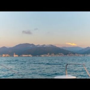 Juan Manuel Bernal Instagram - Disfrutar de un atardecer en el Mar, unas buenas copas y gran compañía arriba de un catamarán doble! Gracias por el #tour #sunsetsail #rivieranayarit #vallartadventures fotos @alonso.poster gran tarde!!