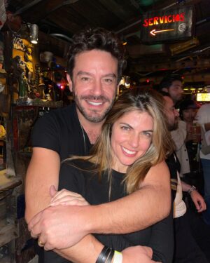 Juan Pablo Espinosa Instagram - Que alegría coincidir y poder celebrarte en persona! 
Happy Birthday mi @unlunar por muchos años más! 
Love You!