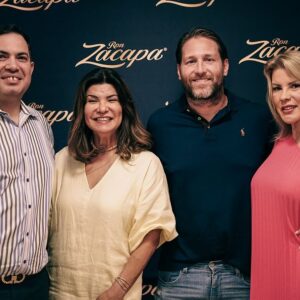 Juan Pablo Galavis Instagram - Day 2 Houston, THANKS to everyone that came to CELEBRATE Women’s History Month… Los TRAGOS de @zacaparum @siascotchwhisky @21seeds were FIRE!!!