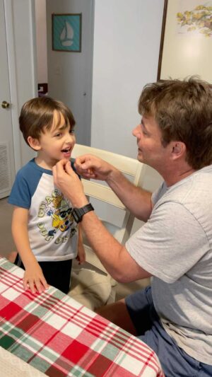 Juan Pablo Gamboa Instagram - Oh no! #toothfairy