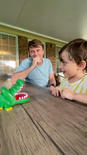 Juan Pablo Gamboa Instagram - Nuevo reto con mi hijo 🐊