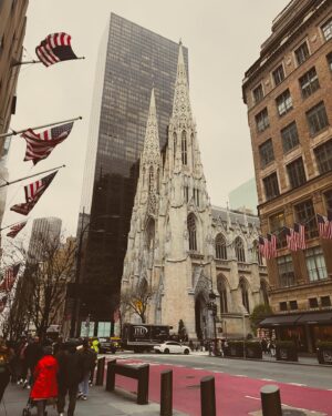 Juan Pablo López Instagram - Se nos viene el primer showcito en los NY!
Hoy, en Broadway Comedy Club! Nos vemos in the night 🗽
-
#standup #standupcomedy #comedia #comedy #newyork #newyorkcity