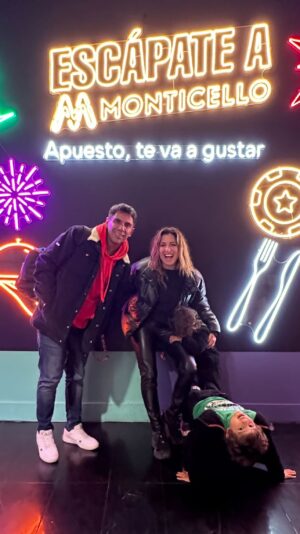 Juan Pablo Queraltó Instagram - Sabían que en el @granmonticello hay panoramas bakanes para ir con niños también!?? Hoy lo pasamos increíble con el perro chocolo! Comimos rico y jugamos bowling… nos ganó el Tio Juan 🤣🤣🤣 #escapateamonticello 

@geniacomunicaciones
