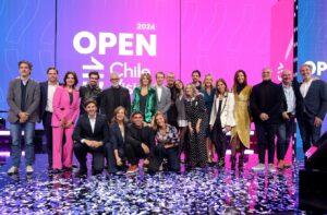 Juan Pablo Queraltó Instagram - Aqui más fotitos del evento OPEN @chilevision donde junto a la prensa y marcas lanzamos la nueva parrilla del segundo semestre!!! Se vienen grandes sorpresas ❤️❤️❤️