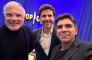 Juan Pablo Queraltó Instagram - Aqui más fotitos del evento OPEN @chilevision donde junto a la prensa y marcas lanzamos la nueva parrilla del segundo semestre!!! Se vienen grandes sorpresas ❤️❤️❤️
