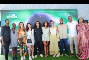 Juan Pablo Sorín Instagram - Feliz cumple amigo @didierdrogba crack dentro y fuera ! 
Disfruta mucho abrazo gde ! 

Joyeux anniversaire mon ami @didierdrogba phénoménal sur et en dehors du terrain! 
Profite bcp avec la famille et des amis
.
1 foto 📷 @gabrielbouys @gettyimages