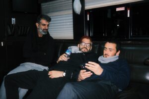Juan Pablo Villamil Instagram - Estos van a pasar a ser unos de los últimos recuerdos de Si Ayer Fuera Hoy. Acabo de llegar a Bogotá y la nostalgia pega. Lindos momentos, sin duda. ¡Y a ustedes gracias por hacerlos posibles, siempre gracias!