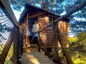 Judah Lewis Instagram - I think it’s safe to say our New Zealand treehouse was something special