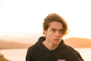 Judah Lewis Instagram - Haven’t showered in a week and a half. Never been happier. Welcome to backpacking
