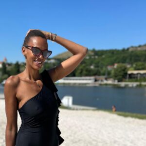 Judi Shekoni Instagram - You know I'm desperate for summer when I can find a beach in a city with no sea #Prague 😎