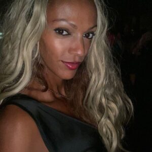 Judi Shekoni Instagram - Bit late but finally got a minute - for Halloween I became a platinum blonde... dammmmmn they do have more fun!! No fair!!