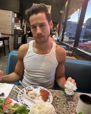 Jujubee Instagram - We find the best food in Thai Town! 

@patrick.m.ortiz