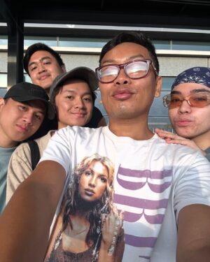 Jujubee Instagram - I MISS MY FRIENDS @beyondlimitsep !!! 😭😭😭 I had so much fun in the Philippines! We had brekkie every morning. The food was SARAP!!!!