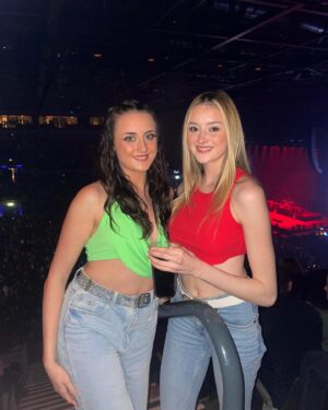 Julia Carlile Instagram - @jamiewebstermusic round 4💃