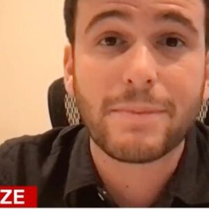 Julia Chatterley Instagram - @dillonrosenblatt CEO @autograph.io talks versatile #NFT digital collections, how to secure long-term value and their latest sports drop with @tombrady!

#nfts #tombrady #nftcollector #autograph #collectibles #sports #sportsmemorabilia #naomiosaka #nftart #nftcommunity #blockchain #blockchaintechnology