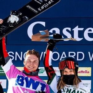 Julia Dujmovits Instagram - 💥 🥇 at @snowboardweltcupgastein 🥰 together with @arvid_auner 💯 🇦🇹