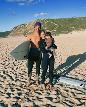 Julia Dujmovits Instagram - Riding the waves of Life Together - A fresh start in Portugal as we take on new adventures and begin a new chapter 💙

#livinglife #exploring #family
