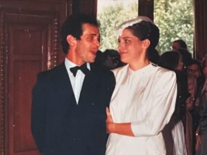 Julia Molkhou Instagram - Il y a 40ans, se mariaient mes parents. ❤️