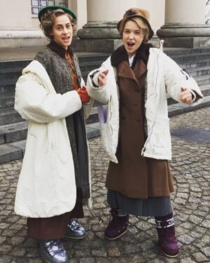 Julia Rosnowska Instagram - We’ll wear your grandmom’s clothes. We’re in those big ass coats... We look incredible. @macklemore ♥️ With @paulina.galazka 
camera: @olender.klaudia #drogiwolności #onset