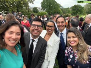 Julián Castro Instagram - From the @whitehouse’s Cinco de Mayo celebration to meetings on the Hill, the Latino Community Foundation had a productive trip in Washington D.C. 

Together with our LCF familia, we are committed to sharing our mission, strengthening our democracy, and investing in our communities!