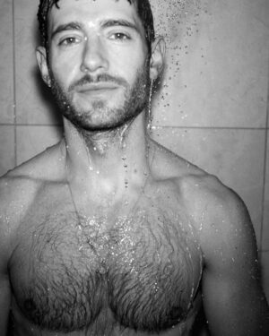 Julian Morris Instagram - 🧸🎈 @smiggi