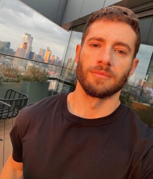 Julian Morris Instagram - Morning sunshine