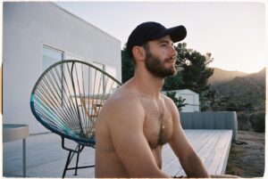 Julian Morris Instagram - 