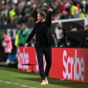 Julian Nagelsmann Instagram - Zwei gute und anspruchsvolle Tests. Gerne hätten wir auch gegen Mexiko gewonnen und natürlich ist noch nicht alles perfekt. Nichtsdestotrotz muss ich sagen, dass ich bislang noch keine Mannschaft trainiert habe, die innerhalb von einer Woche so viele Dinge umgesetzt hat. Wir müssen alle Spiele und Phasen nutzen, um uns zu entwickeln. Ich bin überzeugt, dass wir erfolgreich sein werden. Ich freu mich mit den Jungs weiter hart zu arbeiten und wir alle sind gemeinsam voller Tatendrang in Hinblick auf die kommenden Aufgaben und Spiele.