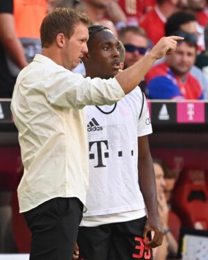 Julian Nagelsmann Instagram - Heimspiele in unserer Arena inklusive 3 Punkten fühlen sich immer ganz besonders an. Danke für eure Unterstützung #MiaSanMia