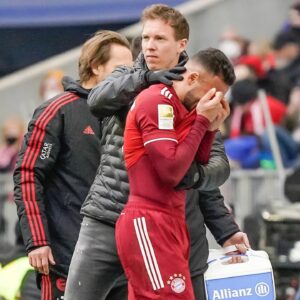 Julian Nagelsmann Instagram - 🔴⚪️ guter Job @fcbayern