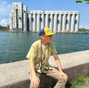 Julian Richings Instagram - Owen Sound harbour, Ontario.
With my favourite grain elevators across the water.