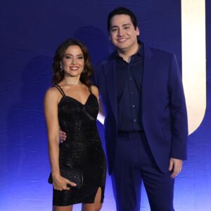 Juliana Vasconcelos Póvoas Instagram - Festa linda em comemoração aos 40 anos de @jorgeelali e 20 anos de @jorgeelaliproducoes. Vida longa!