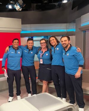 Juliana Velasquez Instagram - Um pouco de ontem, equipe pra comentar @pfl #5