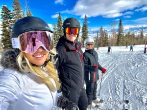 Julianne Arrieta Instagram - Day 1 of Sundance 🎿🎥🎬

#actress #sagaftra #parkcity #sundancefilmfestival